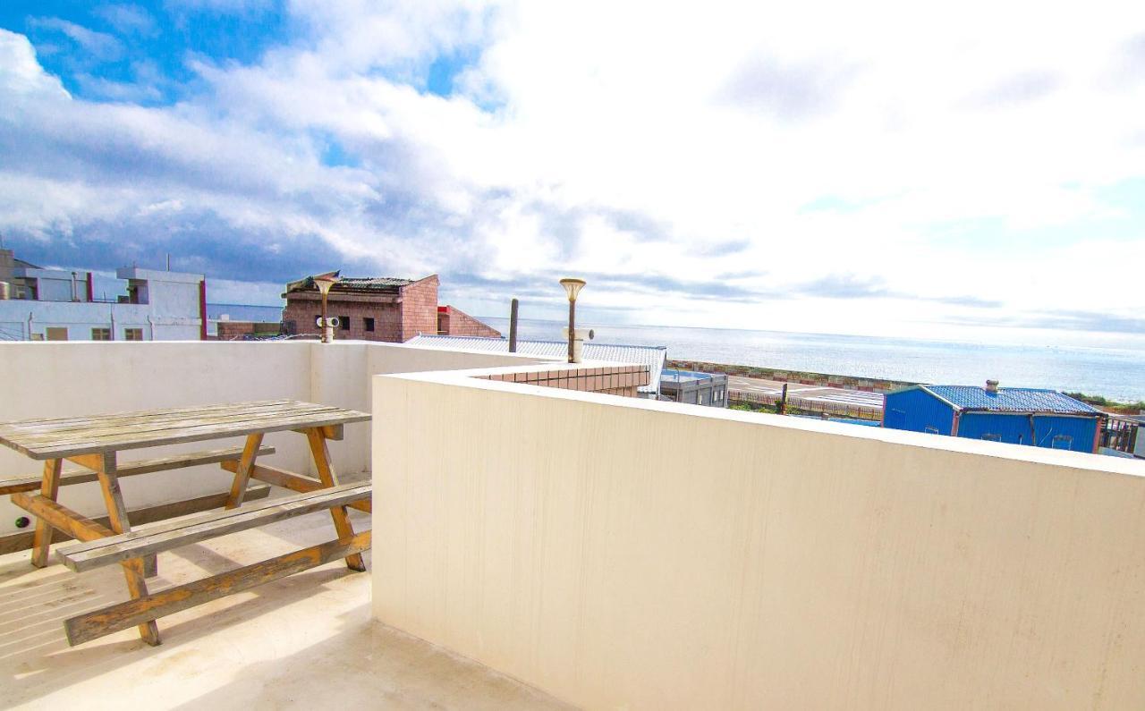 Green Island Ocean Rhythem Dive B&B 綠島海韻民宿 Bagian luar foto
